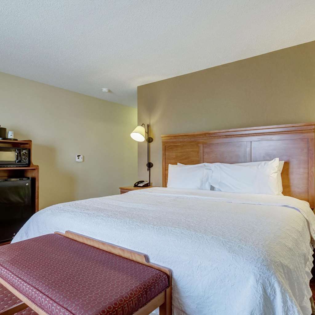 Hotel Hampton St. Louis-columbia 3*